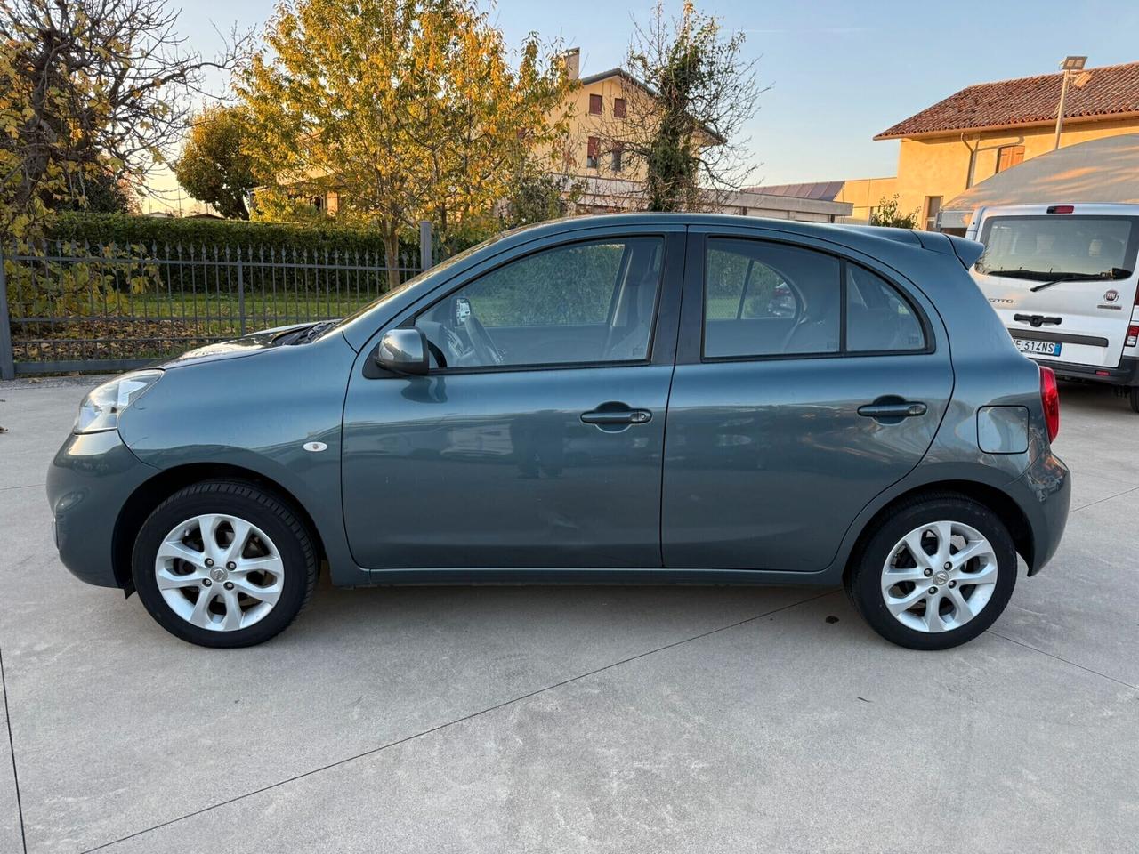 Nissan Micra 1.2 benzina 70.000 KM