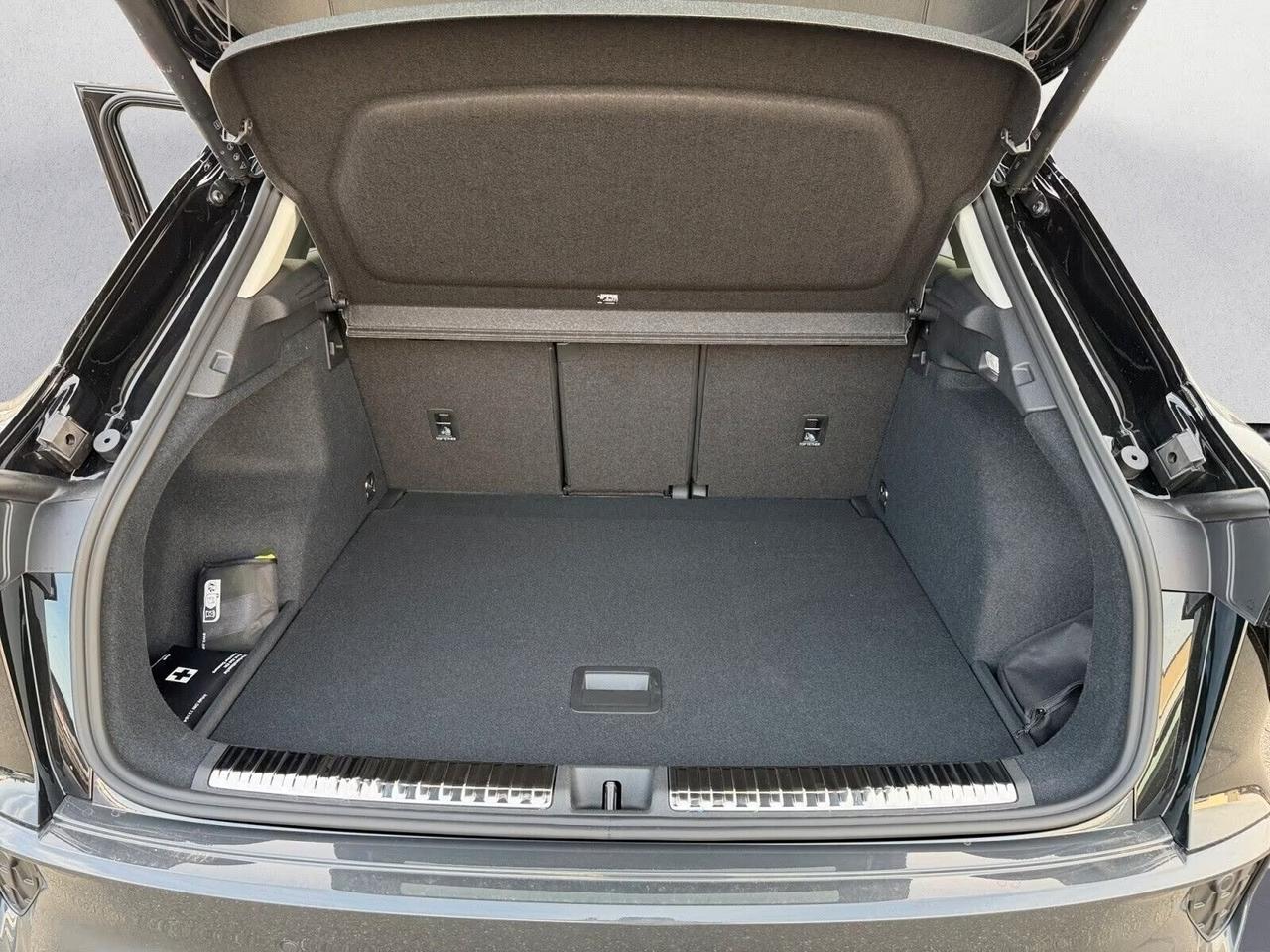 Audi Q3 35 TFSI S tronic Business Advanced