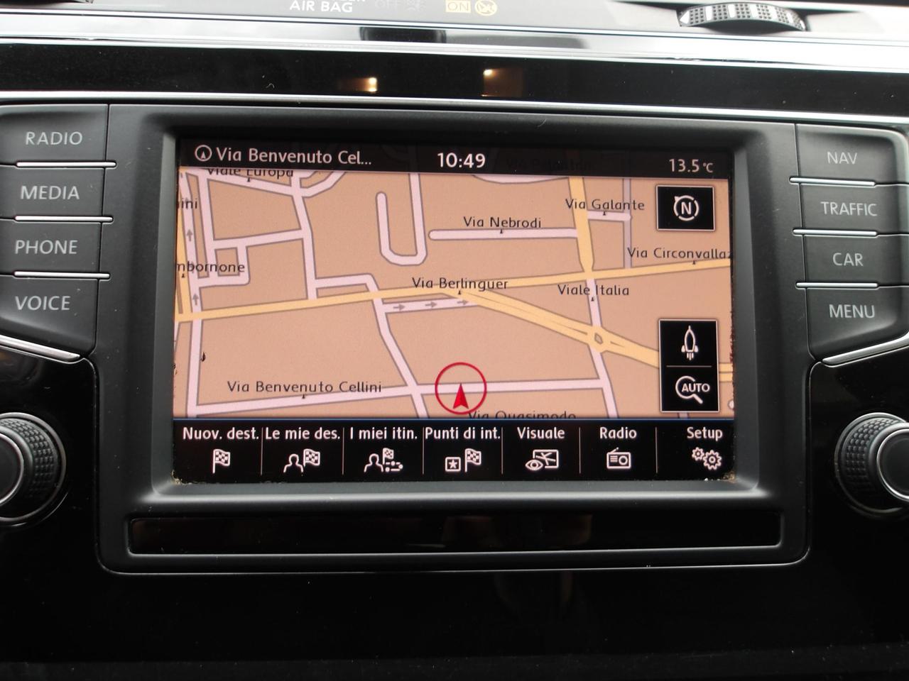 Volkswagen Touran 1.6 tdi Business