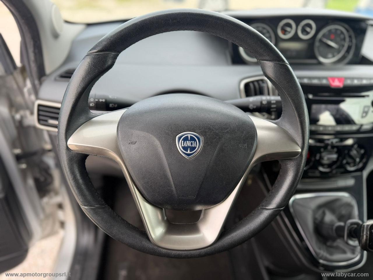 LANCIA Ypsilon 0.9 T.Air 85CV 5p. Met.Ec. Gold