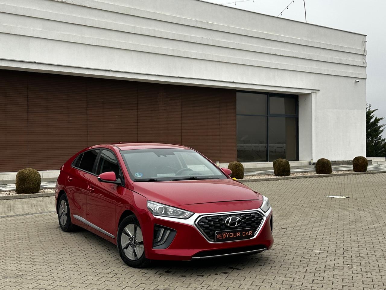 Hyundai Ioniq 1.6 Plug-in Hybrid DCT Prime