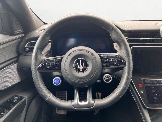 MASERATI Grecale MHEV 330 CV AWD Modena