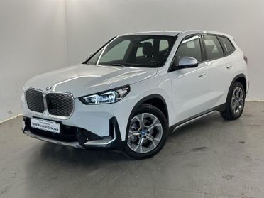BMW iX1 20 X-Line eDrive