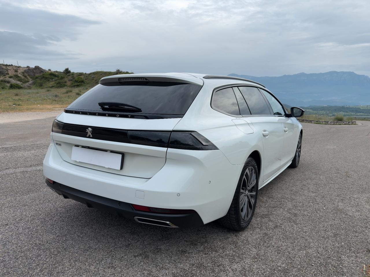 Peugeot 508 BlueHDi 130 EAT8 Allure Pack