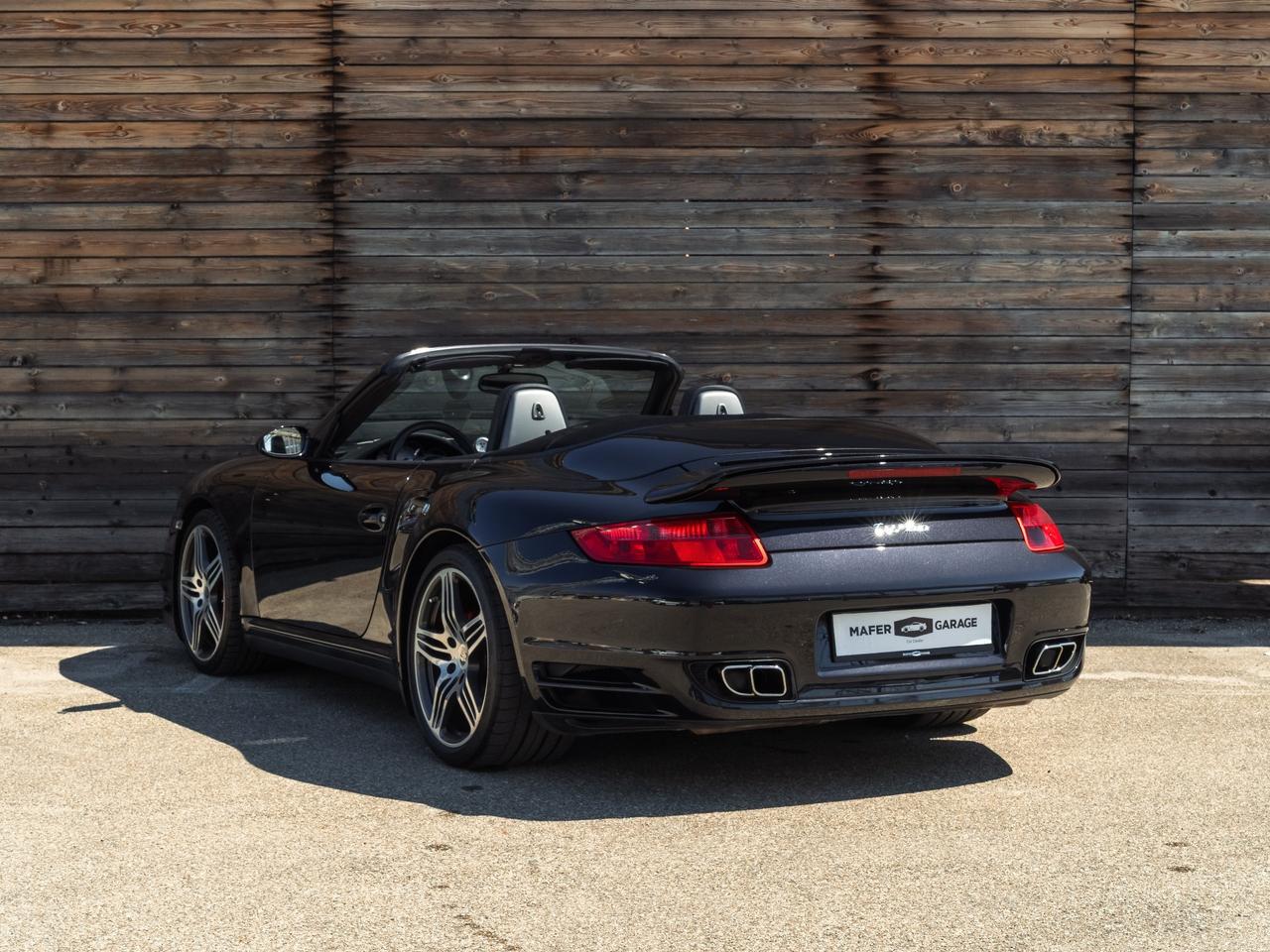 Porsche 911 Turbo Cabriolet