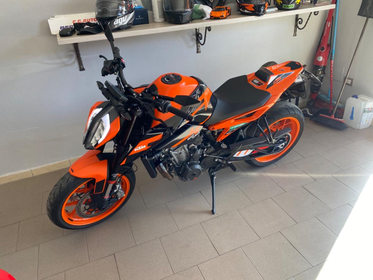 Ktm Duke 890 GP TECH PACK