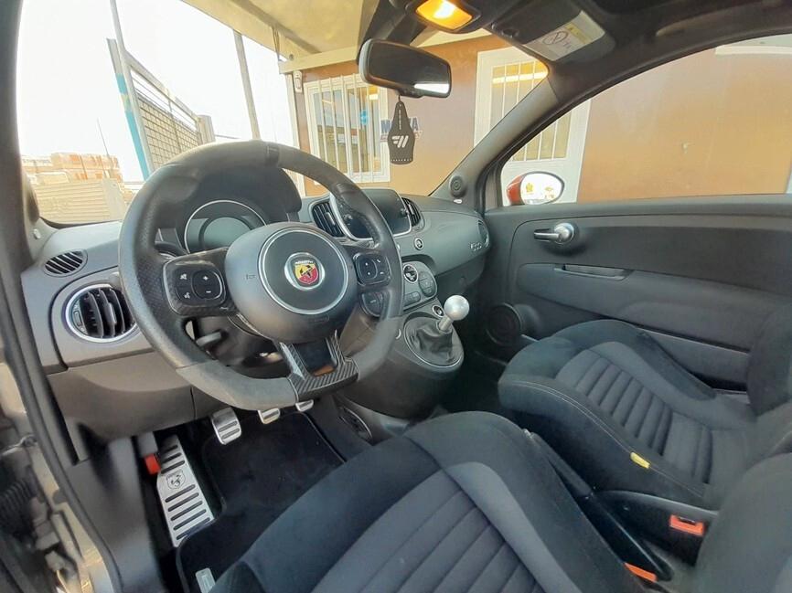Abarth 595 C 1.4 Turbo T-Jet 180 CV Competizione