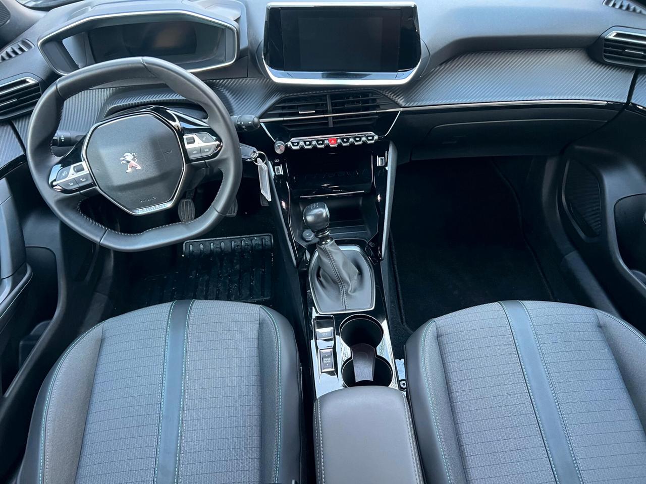 Peugeot 2008 1.2 puretech Allure s&s 100 CV