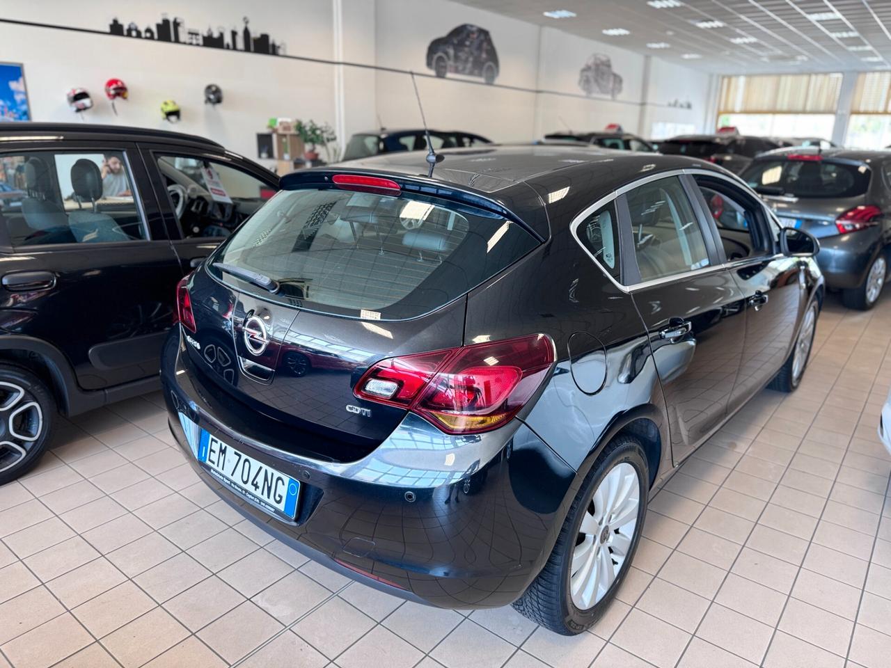 Opel Astra 1.7 CDTI 110CV 5 porte Cosmo Fleet