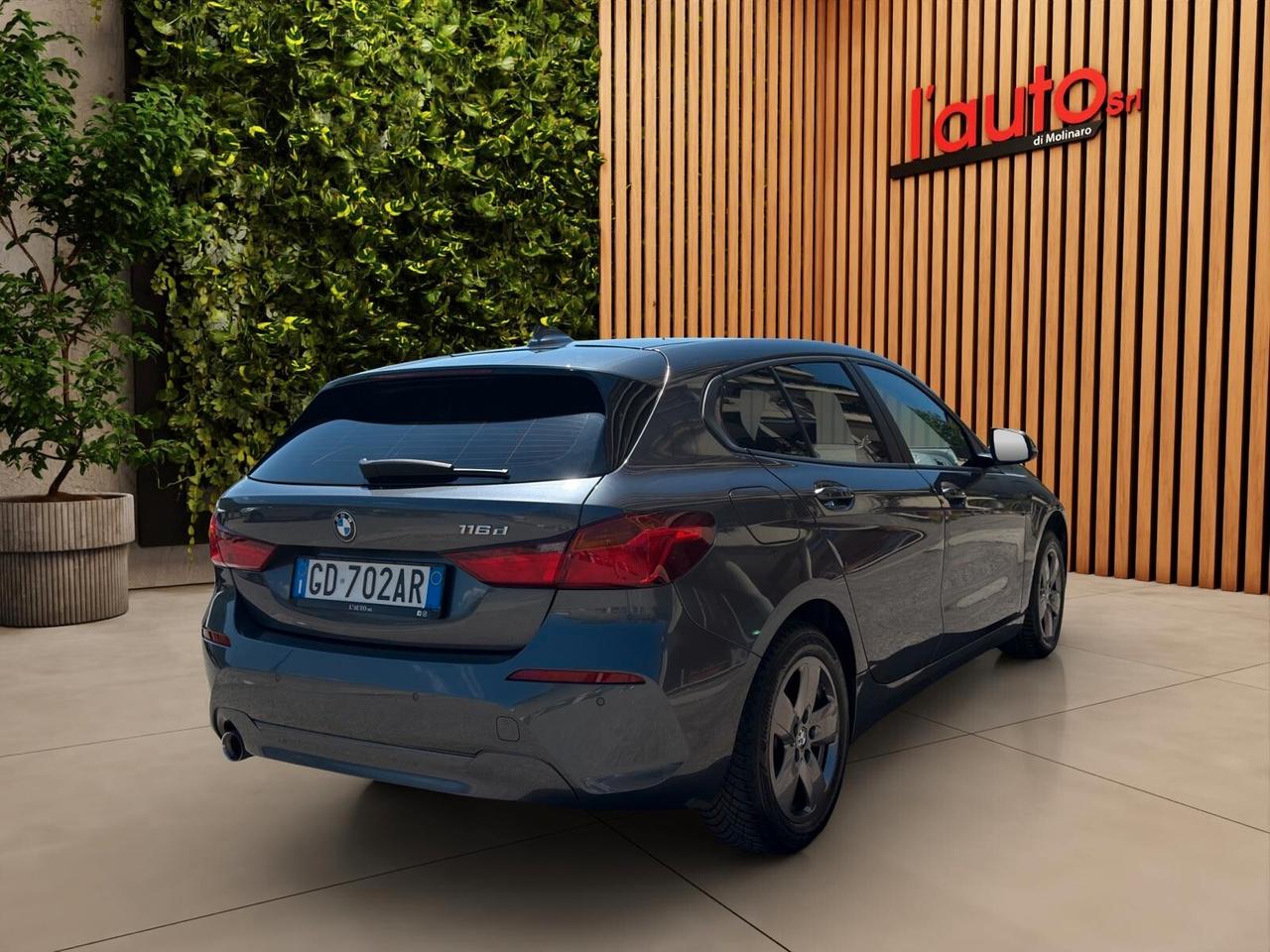 Bmw 116D 5p. INTERA CRONOLOGIA BMW !!!