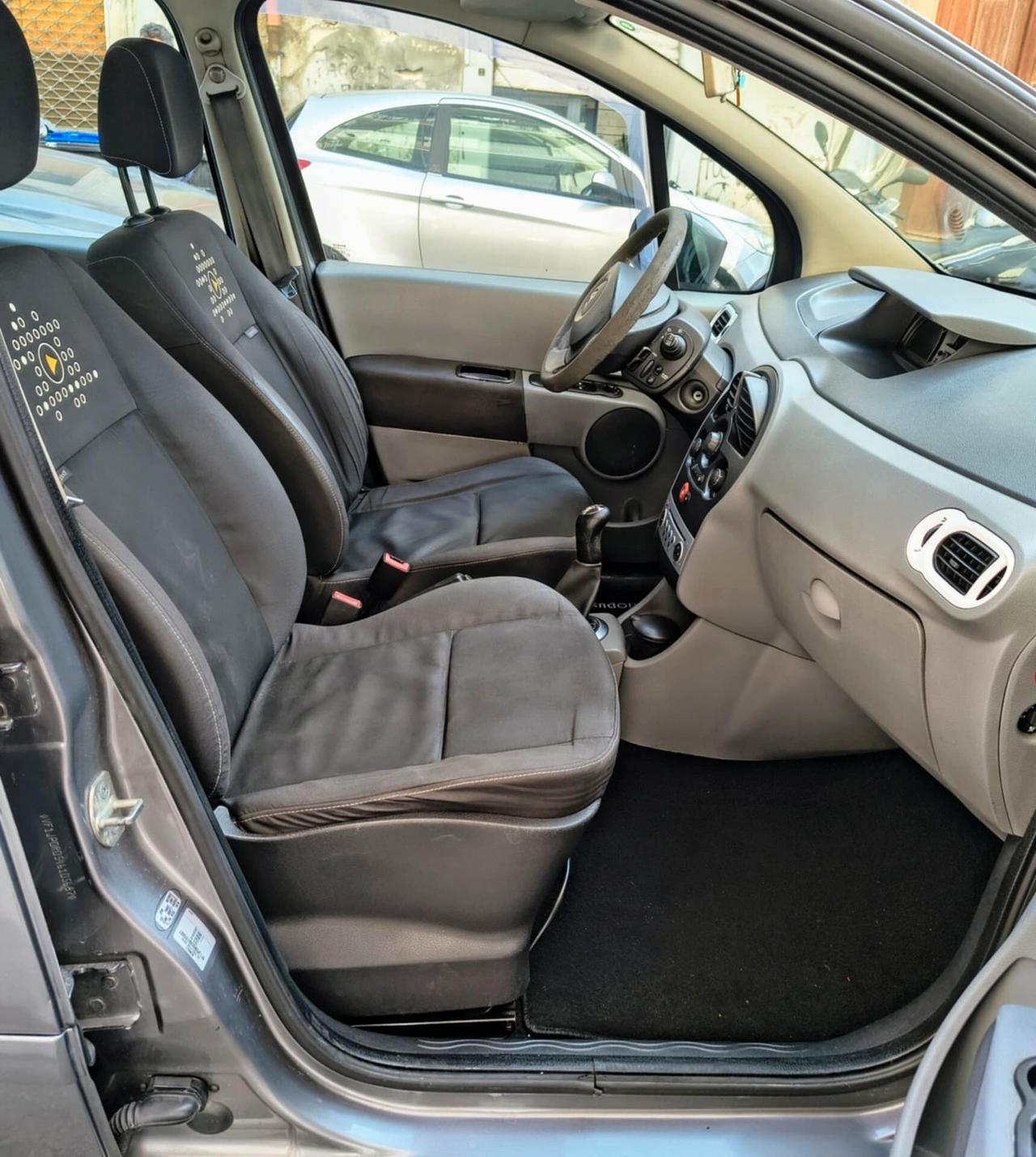 Renault Modus 1.2 Yahoo! - 2011