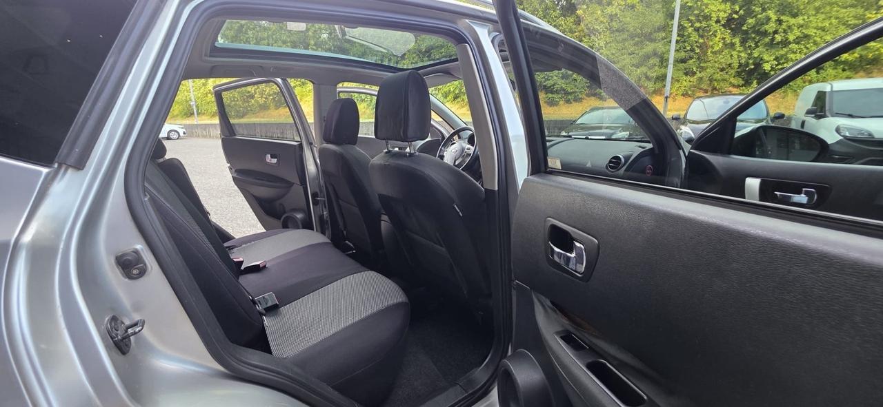 Nissan Qashqai 1.5 dCi DPF Tekna