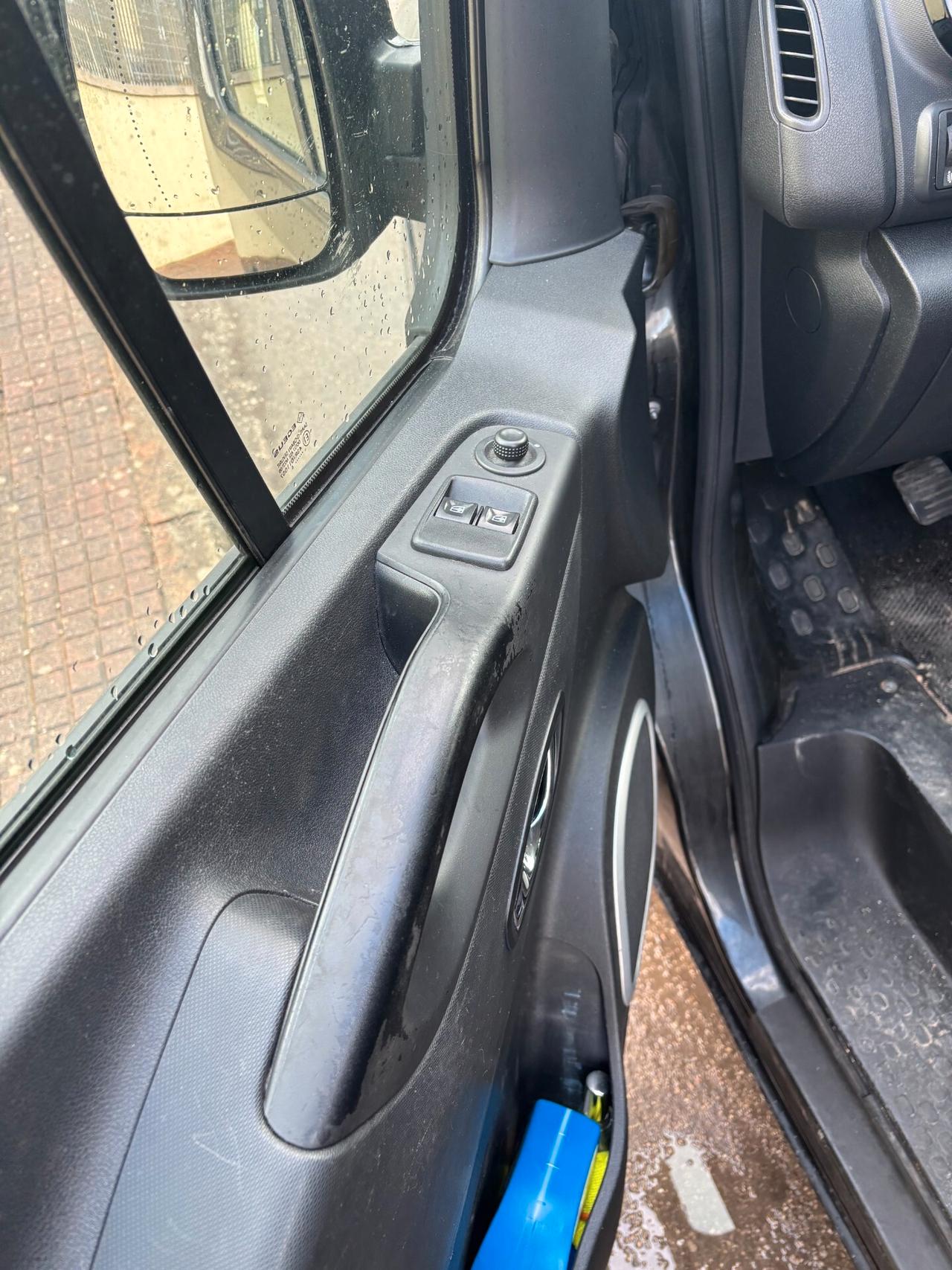 Opel Vivaro 9 POSTI 1.6 DIESEL 2016