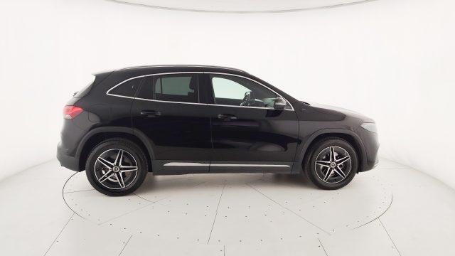 MERCEDES-BENZ EQA 250 Premium
