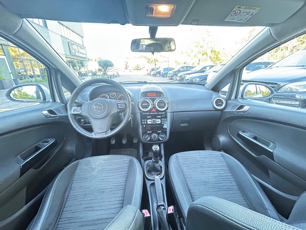 Opel Corsa 1.2 85CV 5 porte GPL-TECH Edition