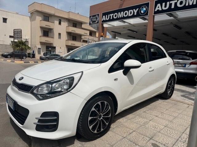 Kia Rio 1.1 CRDi 5p. Cool OK NEOPATENTATI !!