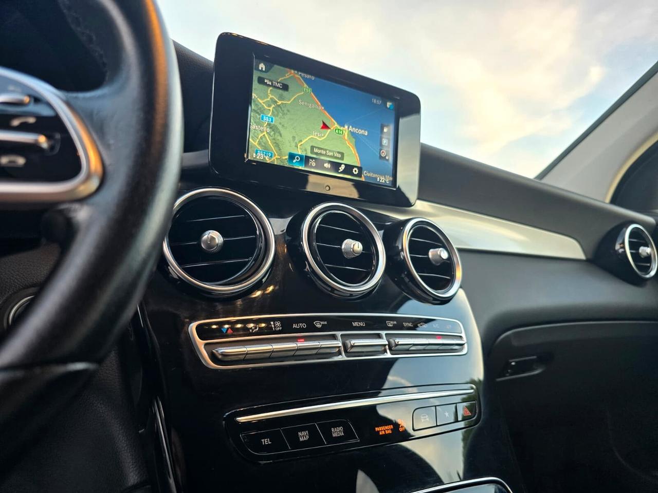 Mercedes-benz GLC 220 d 4Matic Business Extra