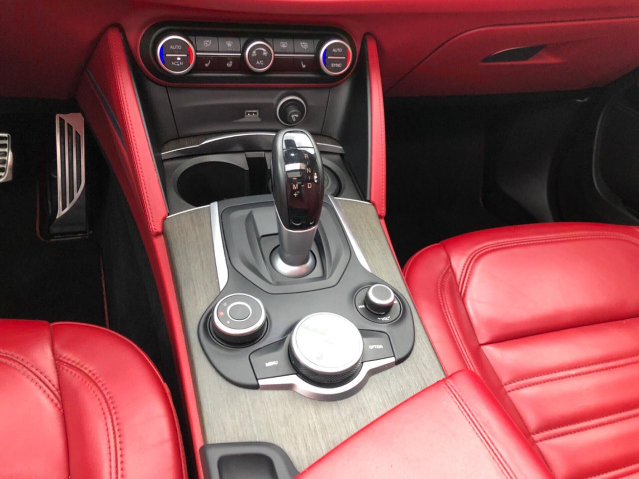 Alfa Romeo Stelvio 2.2 CV 210 Q4 LUSSO TETTO APRIBILE