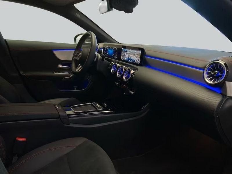 Mercedes-Benz CLA CLA 180 d AMG Line Advanced Plus Camera 360° Multibeam Led