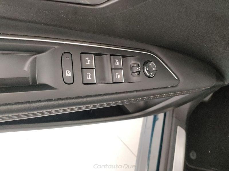 Peugeot 3008 BlueHDI 130 S&S EAT8 GT aut.