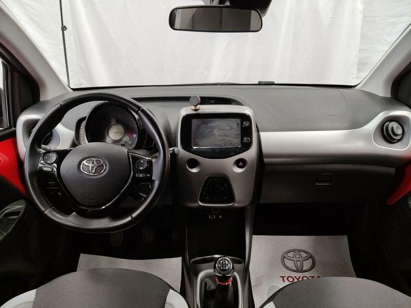 Toyota Aygo 1.0 VVT-i 69 CV 5 porte x-play TTS
