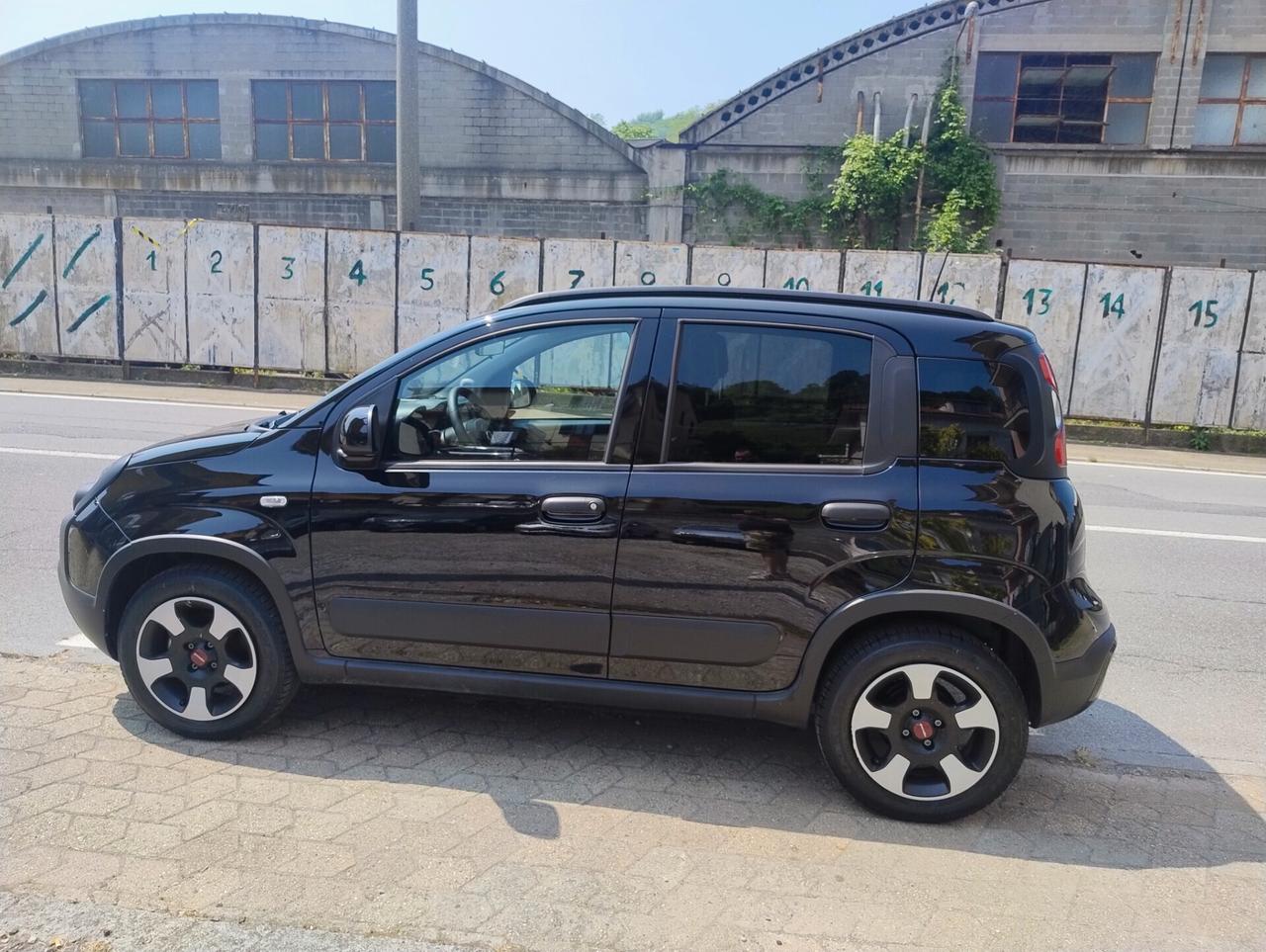 Fiat Panda Cross 1.0 Hybrid FULL OPTIONAL LEGGI BENE