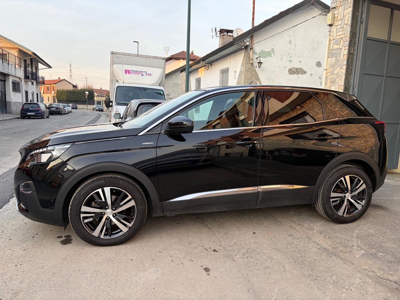 Peugeot 3008 BlueHDi 130 S&S EAT8 GT Line