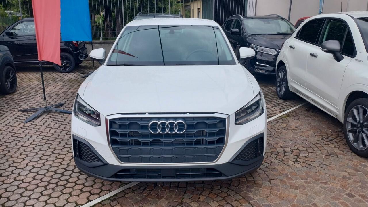 Audi Q2 30 TFSI Business