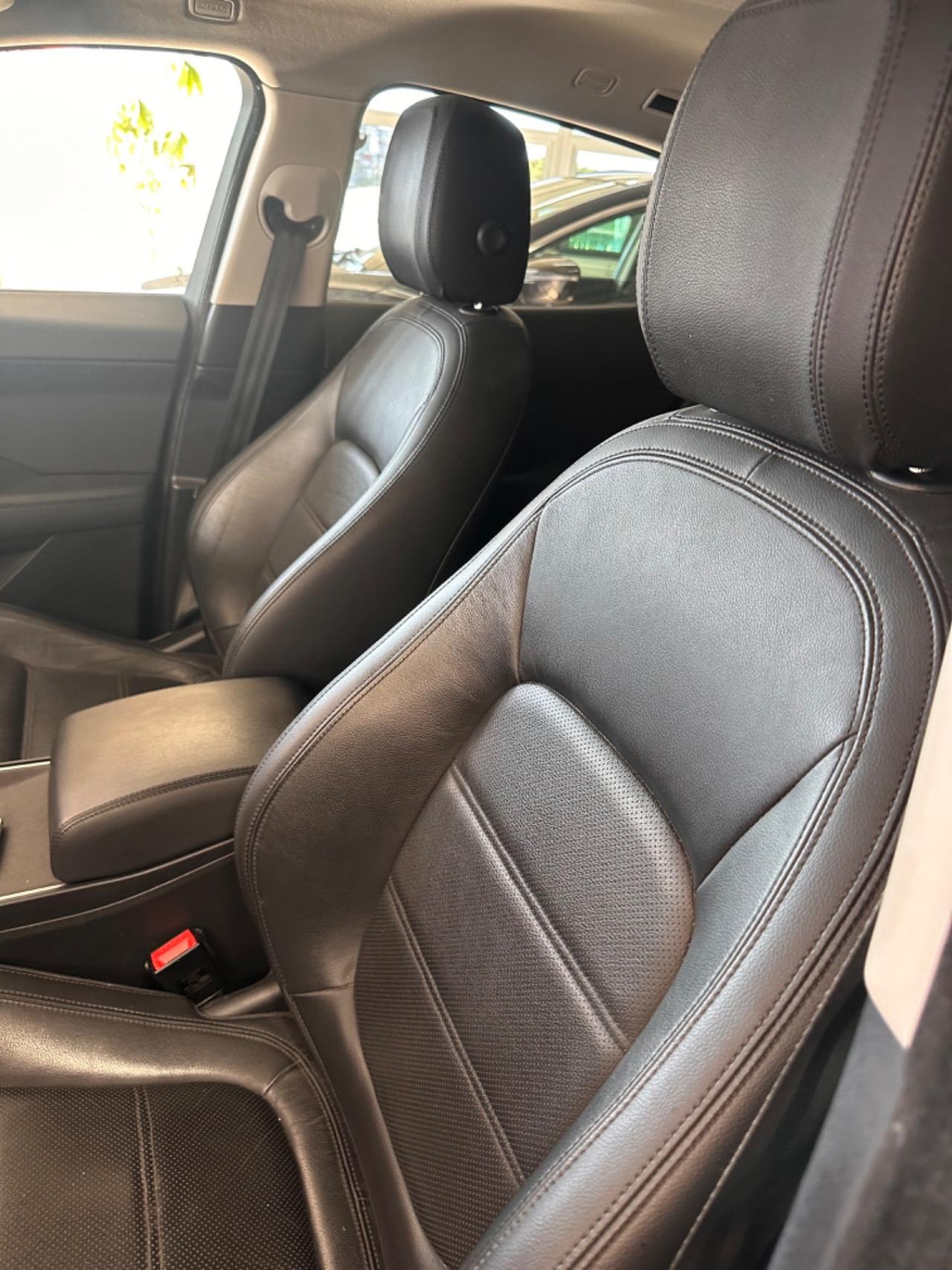 Jaguar E-Pace 2.0D 150 CV R-Dynamic S