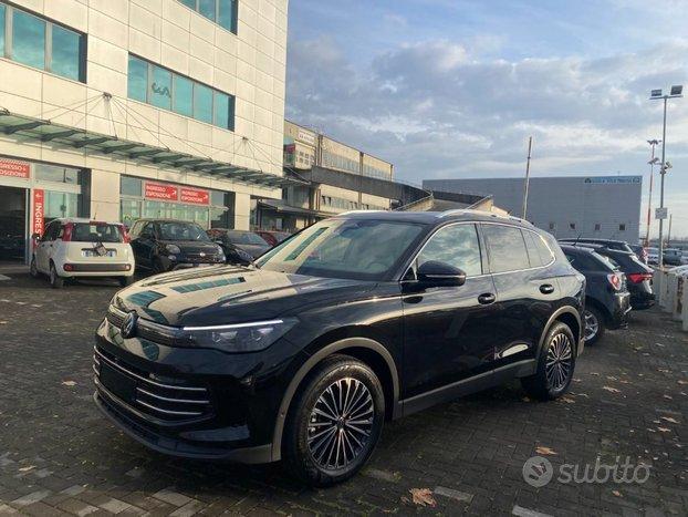VOLKSWAGEN Tiguan 2.0 TDI 150 CV DSG Elegance