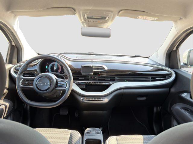 FIAT 500e 500 Action Berlina