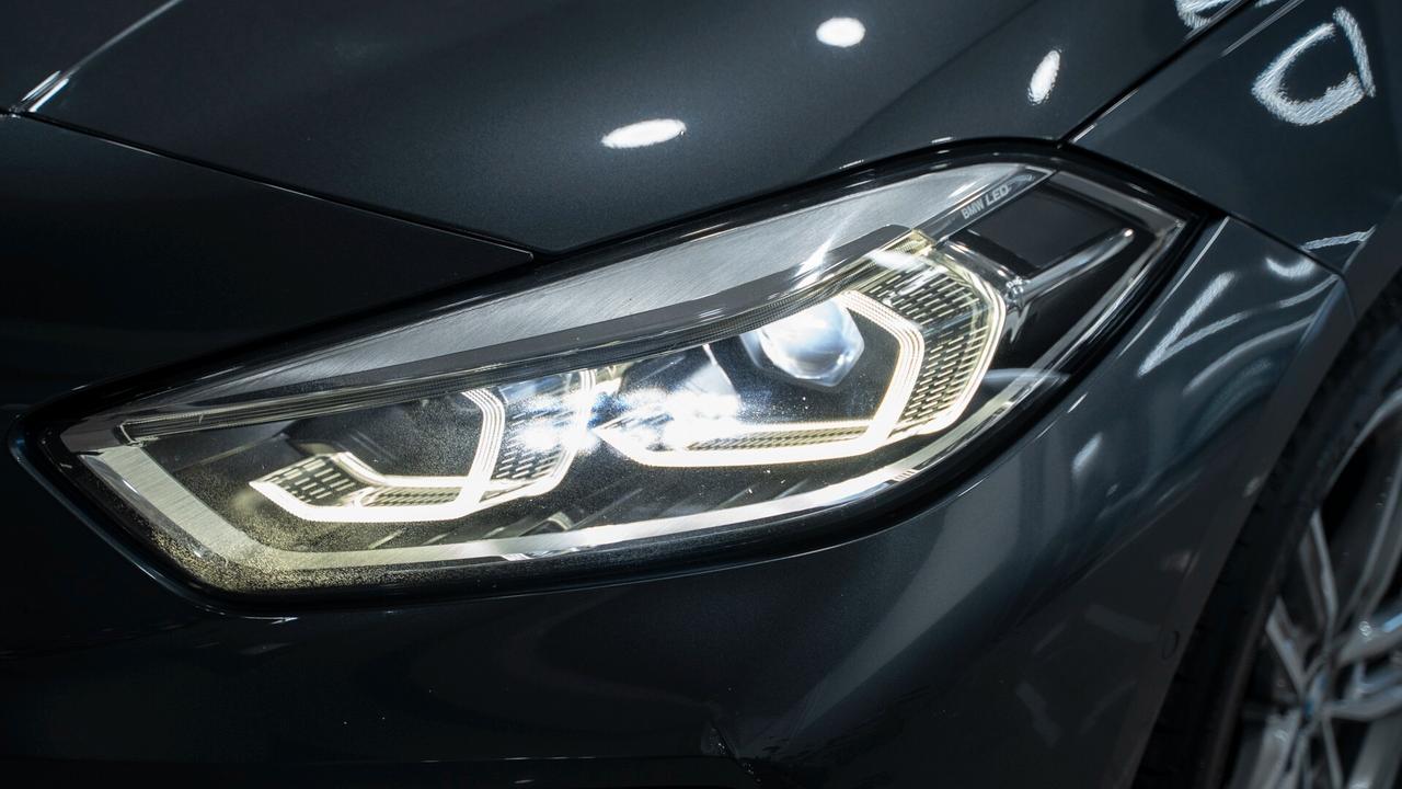 Bmw 118 118d 5p. Msport