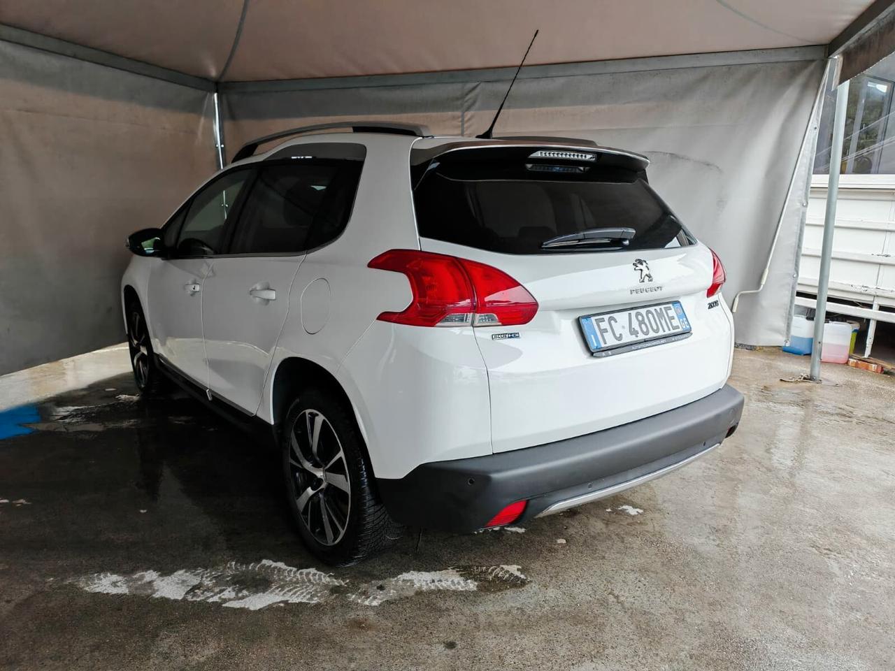 Peugeot 2008 BlueHDi 120 S&S Allure