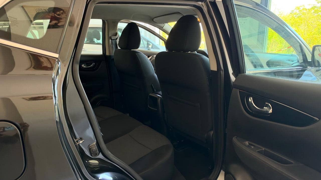 Nissan Qashqai 1.5 dCi Tekna