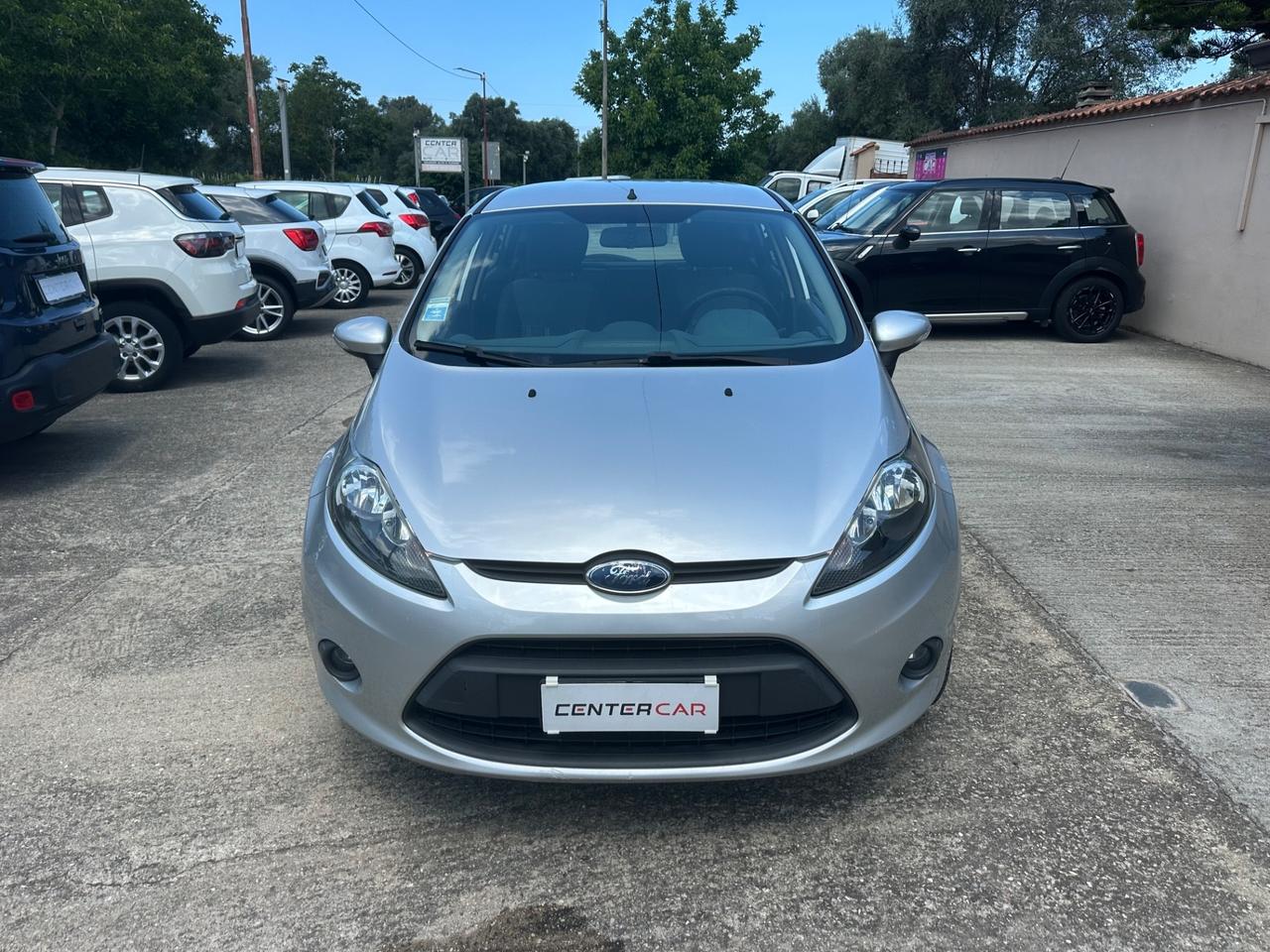Ford Fiesta 1.4 TDCi 68CV 5 porte Titanium