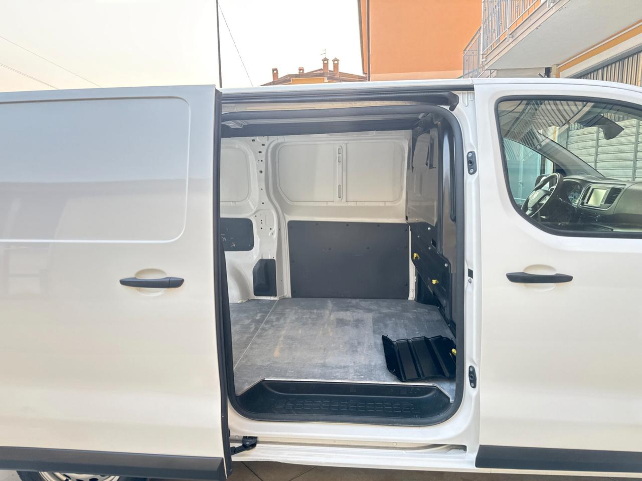 Fiat Scudo 2.0 BlueHdi 145cv L3 H1 Lounge