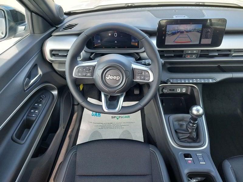 Jeep Avenger 1.2 T Summit + Infotainment pack