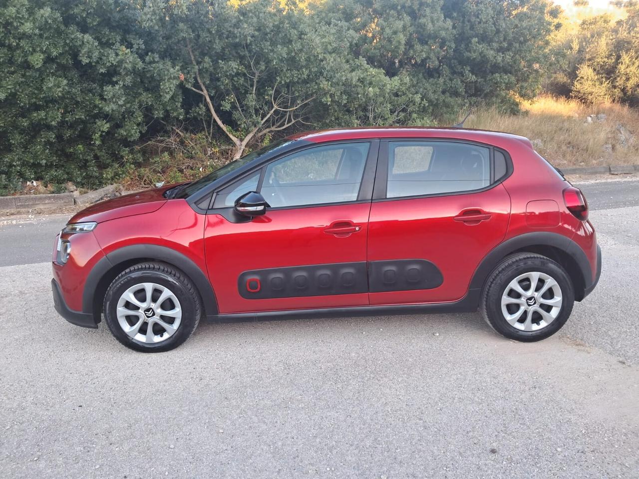 Citroen C3 BlueHDi 100 (IVA ESPOSTA)