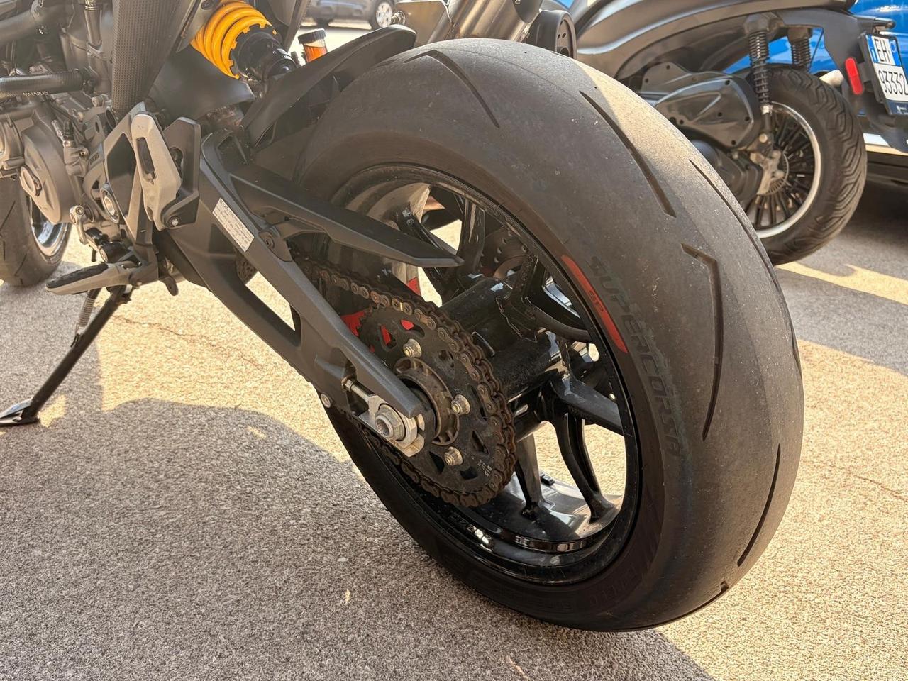 Ducati Monster 937