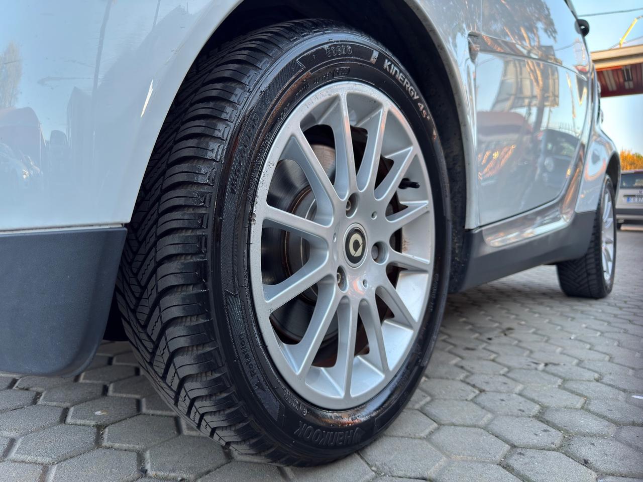 Smart ForTwo 1000 52 kW ADATTA A NEOPATENTATI coupé passion