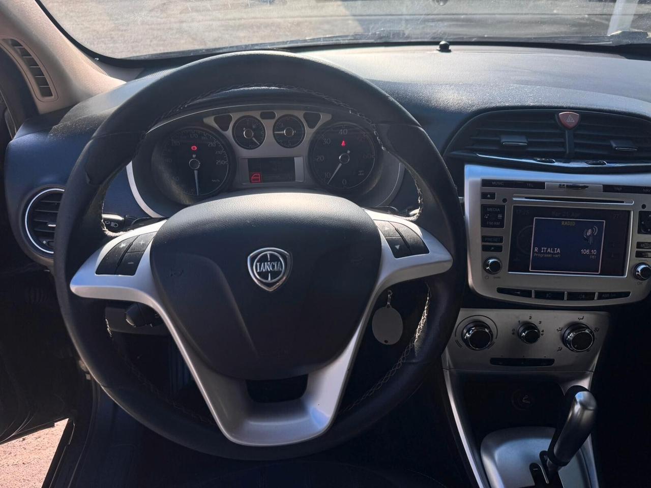 Lancia Delta 1.6 MJT DPF AUTOMATICO