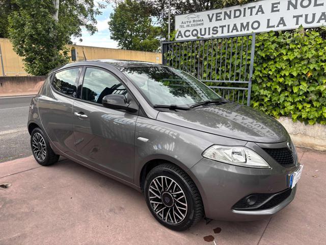 LANCIA Ypsilon 1.2 69 CV 5 porte GPL Ecochic Gold