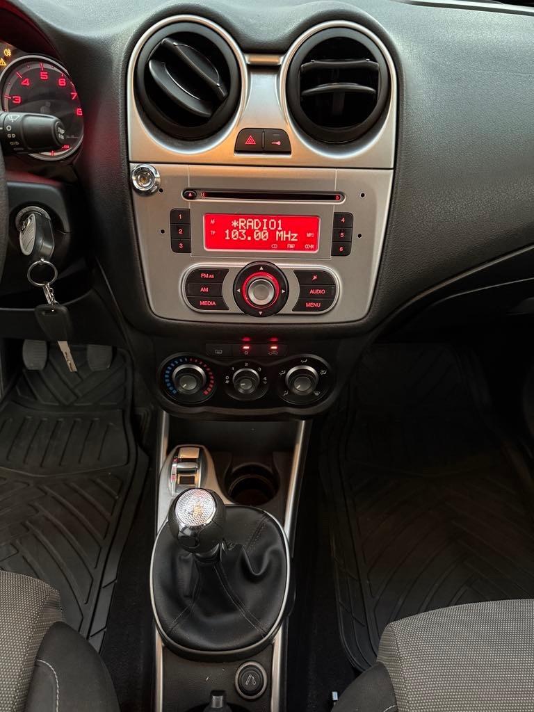 Alfa Romeo MiTo 1.4 T. Benz/gpl (2031), si neopat, impecc
