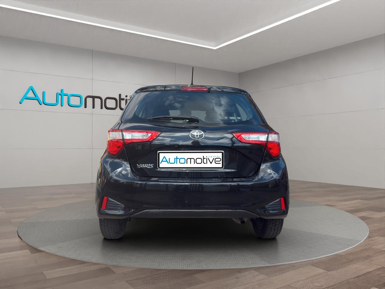 Toyota Yaris 1.0 72 CV 5 porte Active