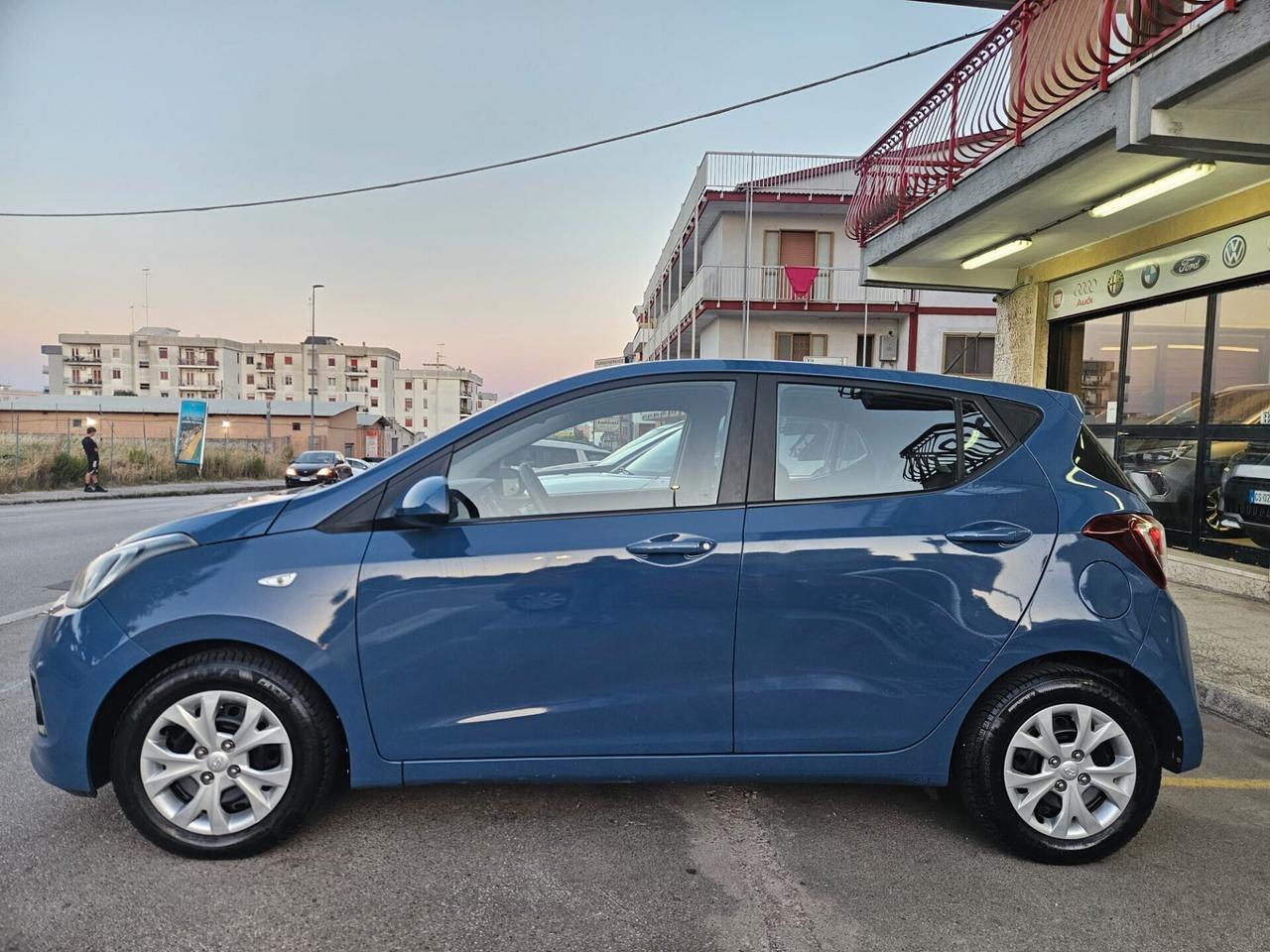 Hyundai i10 1.0 Comfort BENZ/GPL