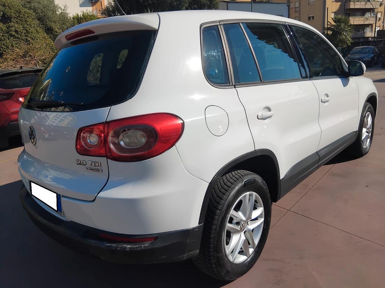 VOLKSWAGEN TIGUAN 2.0 TDI 140CV BLU EMOTION
