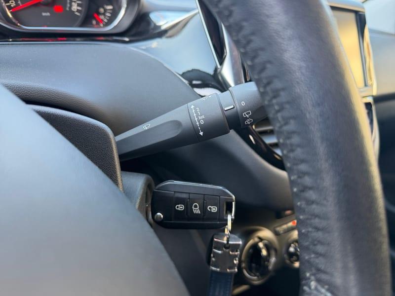 PEUGEOT 208 1.2 VTI 82 CV 3 PORTE ACTI