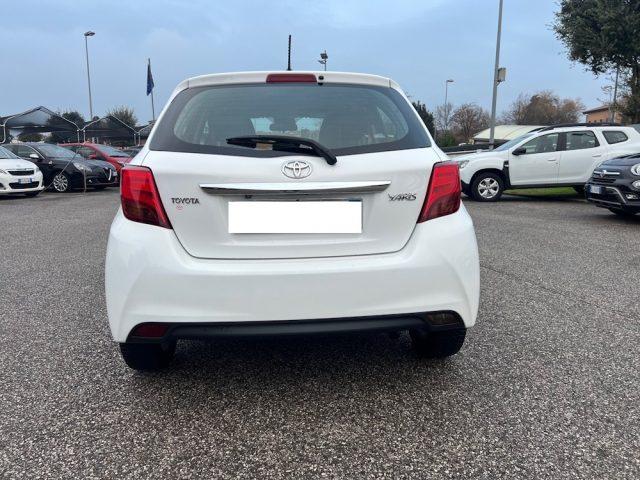TOYOTA Yaris 1.4 D-4D 5 porte Lounge KM. TAGLIANDATI