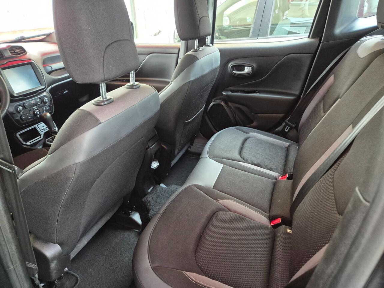 Jeep Renegade 1.5 Turbo T4 MHEV Limited