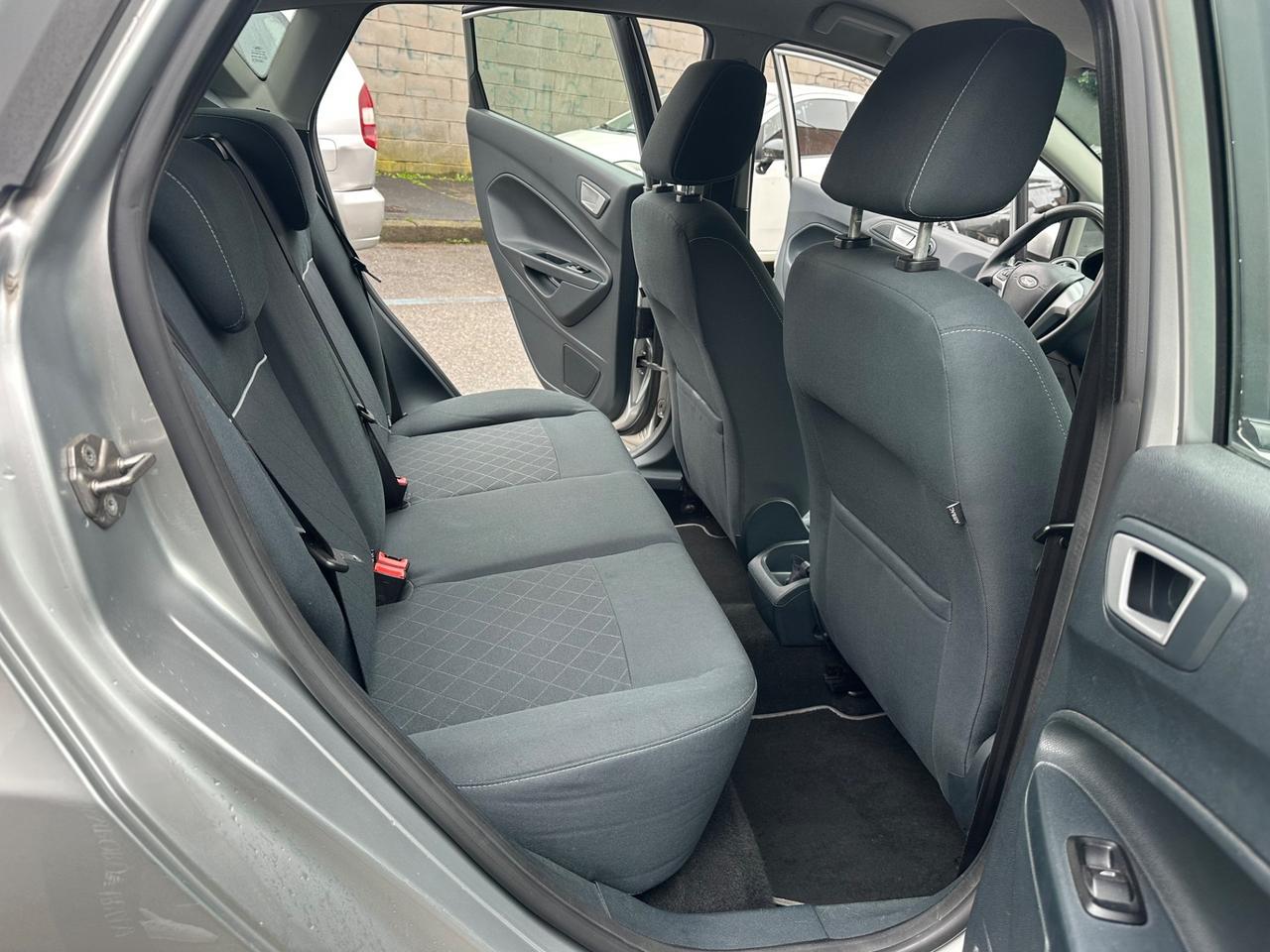 Ford Fiesta 1.4 GPL Business - euro 5 - ok neopatentati